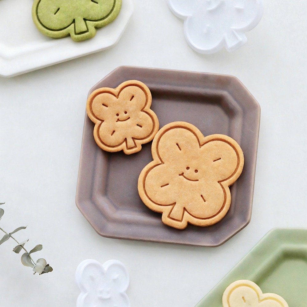 Kitchen Baking Supplies - 幸運の四つ葉のクローバー型クッキーカッター、ビスケット型、キッチンベーキング、ペストリー、製菓用品、デザートベーキング用品